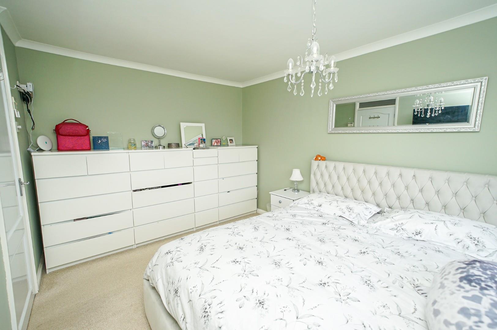 Orion Way, Leighton Buzzard Quarters Estate Agents